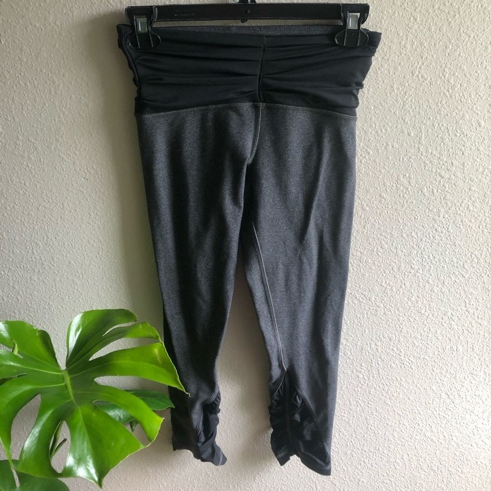 Lululemon Embrace Crop Heathered Deep Coal… - Picture 9 of 11